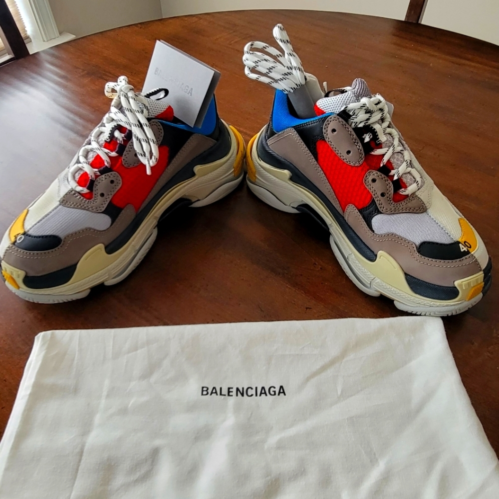 Balenciaga Triple S Trainer - Picture 5 of 6